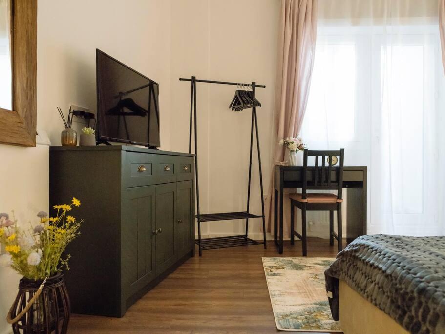 Cozy Studio Next To House Of Parliament Boekarest Buitenkant foto